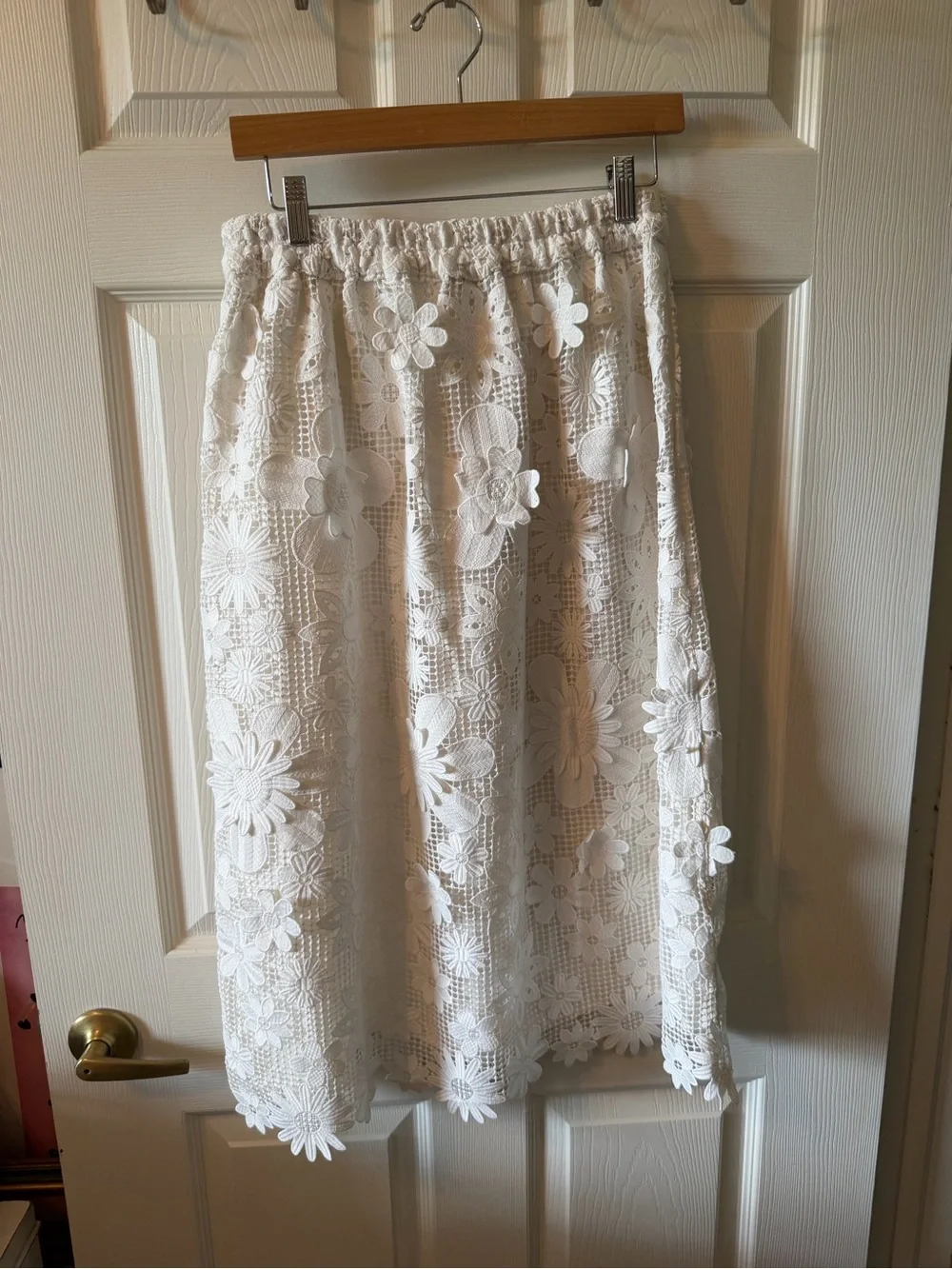 kate spade White Floral Lace Midi Skirt